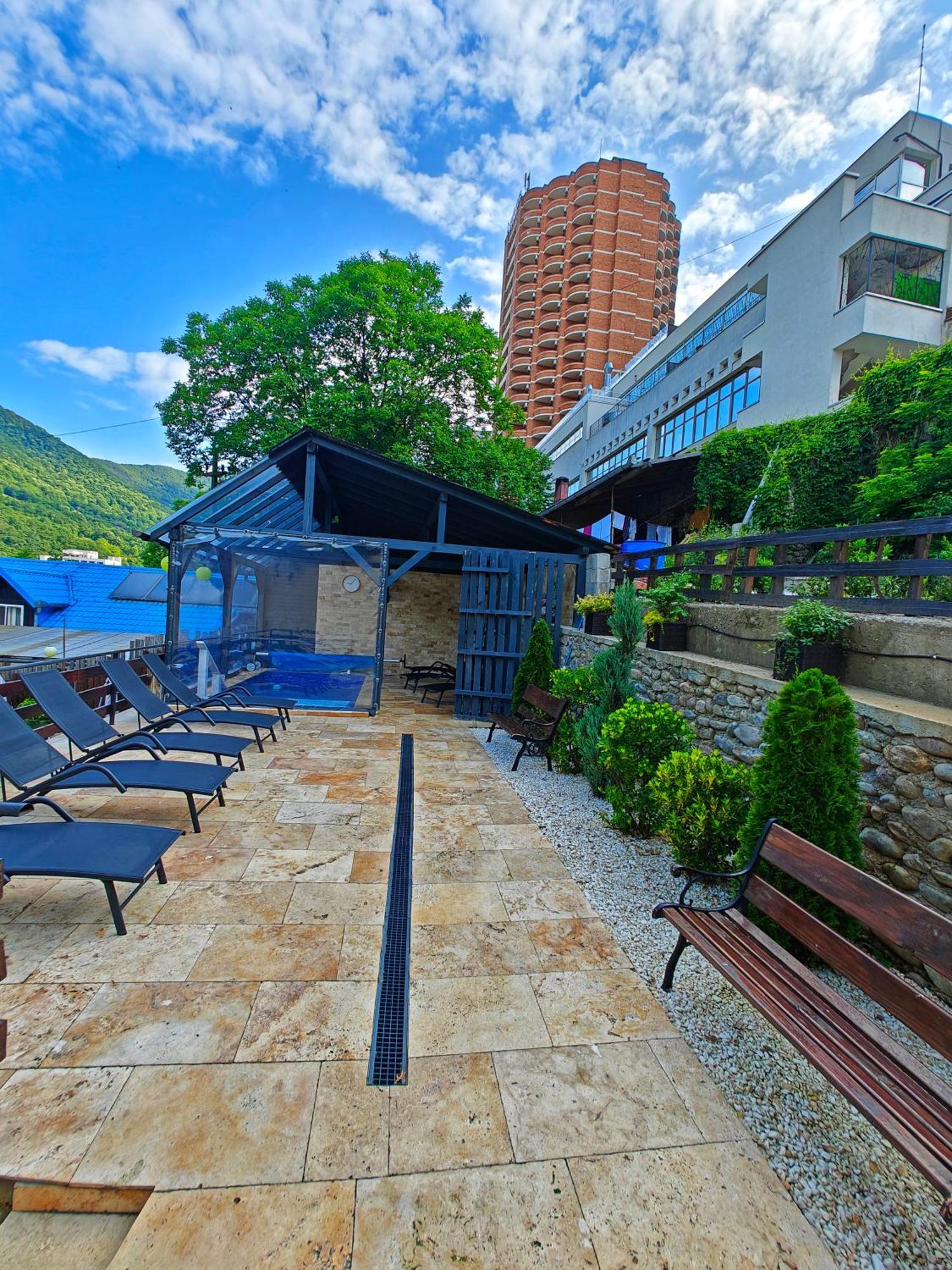 Casa Miclau Apartment Baile Herculane Exterior photo